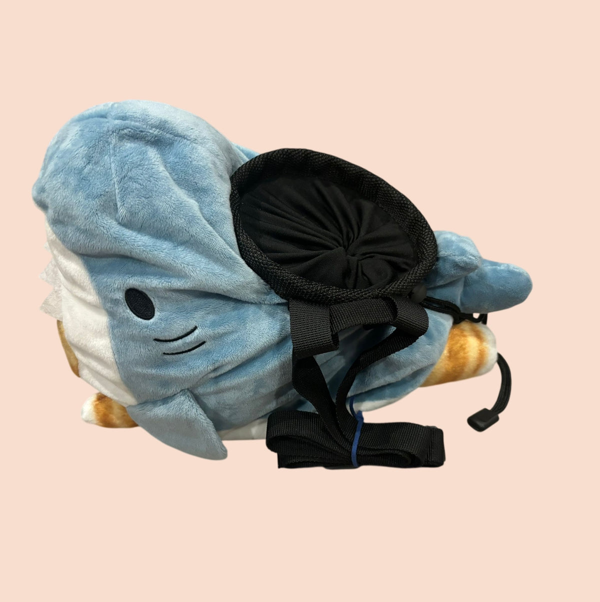 Blue_shark_cat_bag