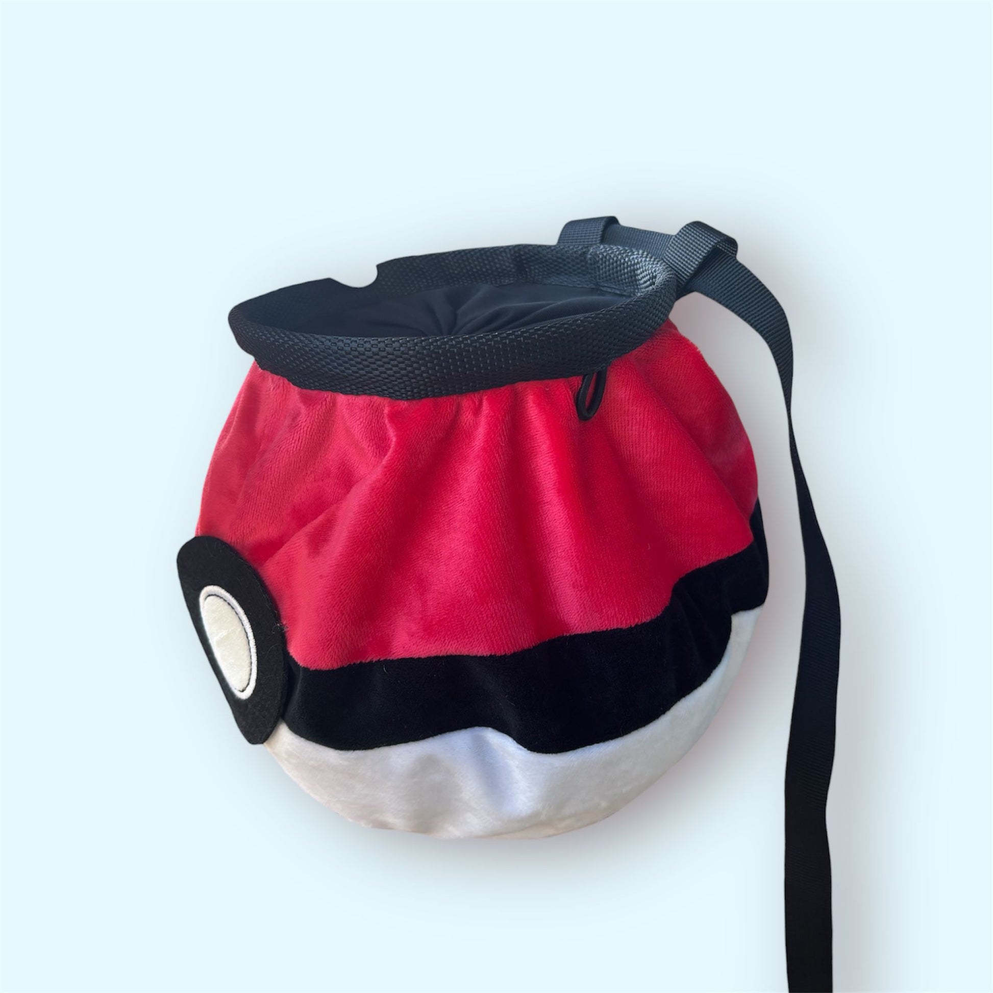 Pokeball chalk bag2